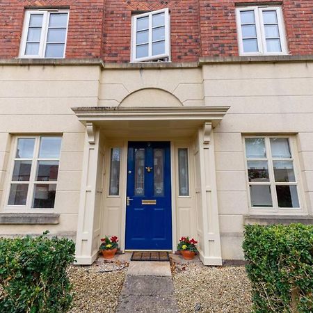 Burlington Place, Shrewsbury. 2 Bedroom, Private Parking, 5 Minutes From Town Exterior foto